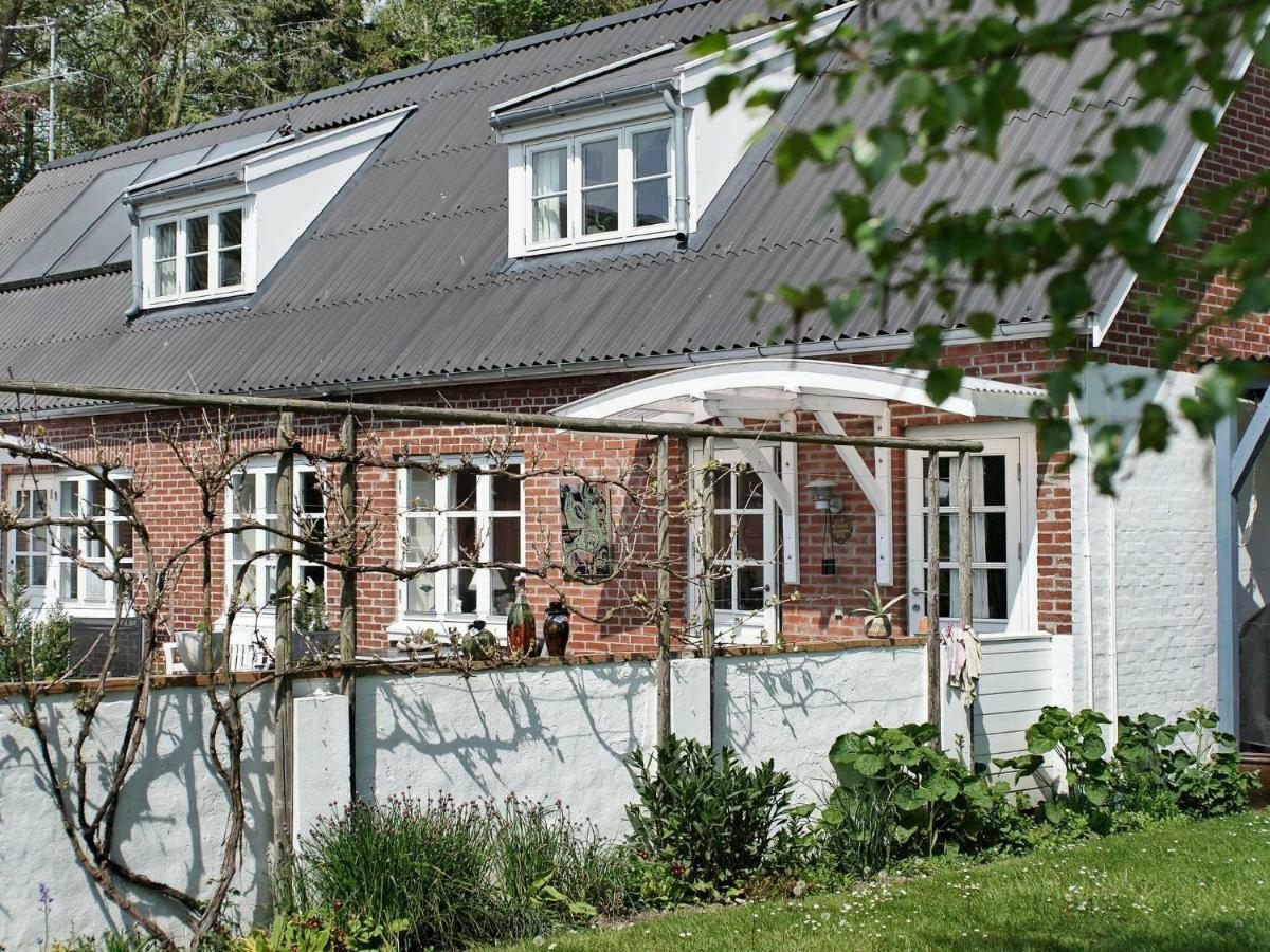 4 Person Holiday Home In Nex Langedeby Eksteriør bilde