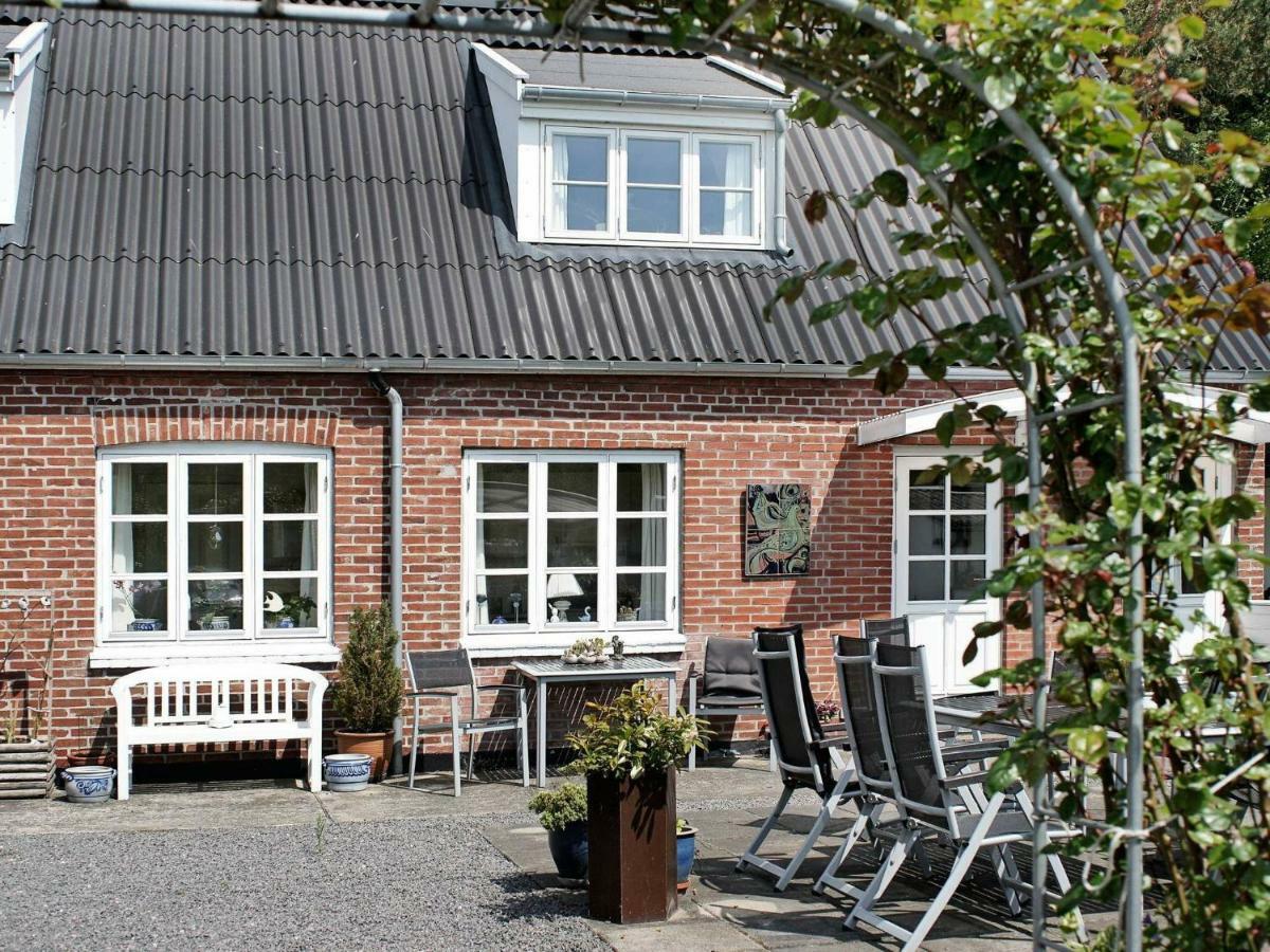 4 Person Holiday Home In Nex Langedeby Eksteriør bilde